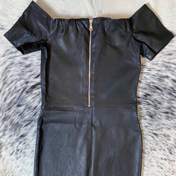 RTA LILOU OFF-SHOULDER LEATHER ZIP DRESS SZ 6-8 - Picture 8 of 8